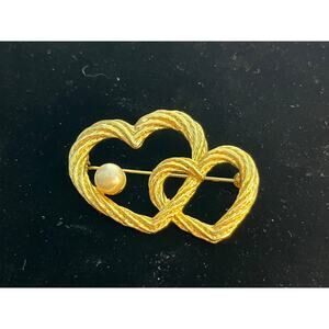 VTG AAI Double Heart Brooch Gold Tone Braided Rope Faux Pearl Valentines Day